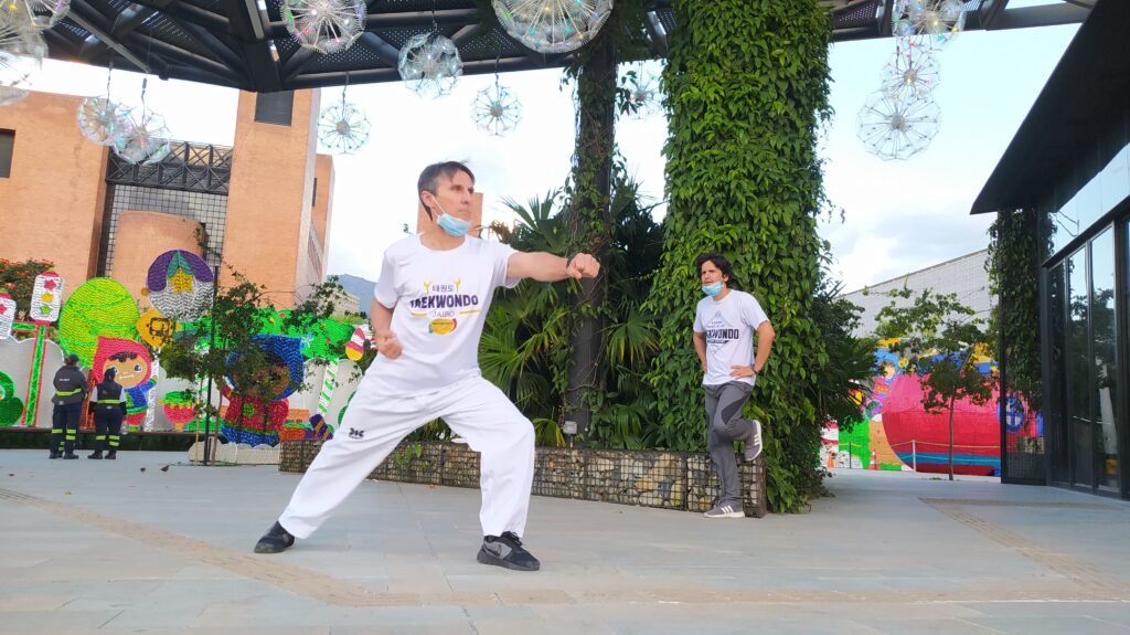 Entrenmiento taekwondo presencial